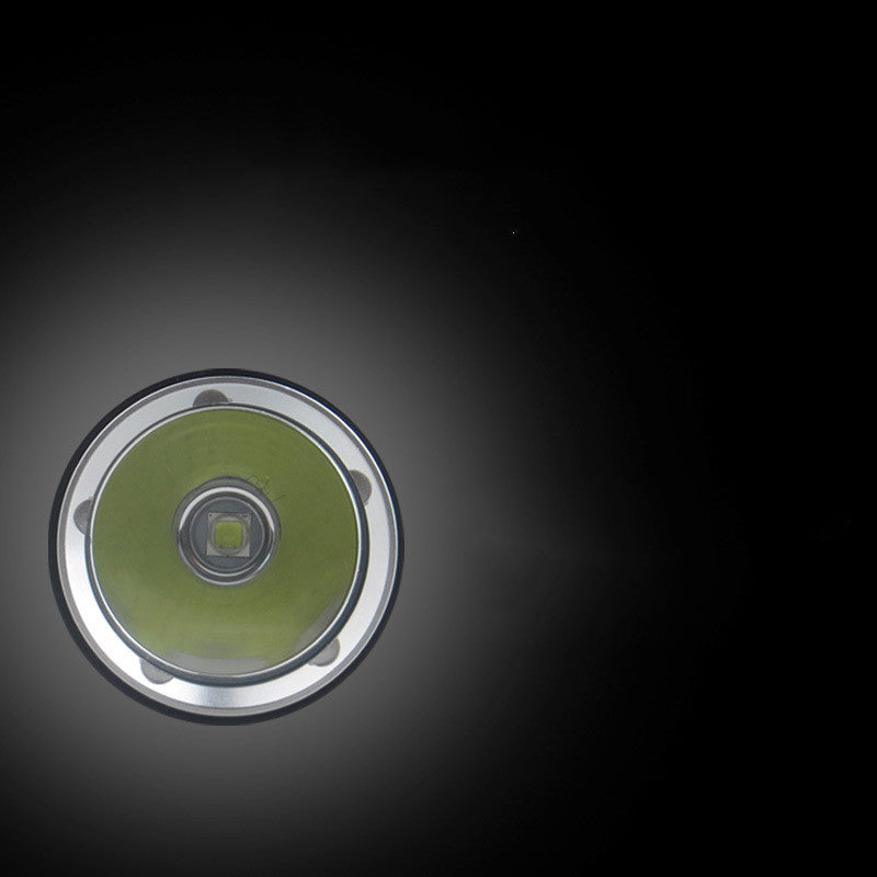 1200LM amphibious flashlight